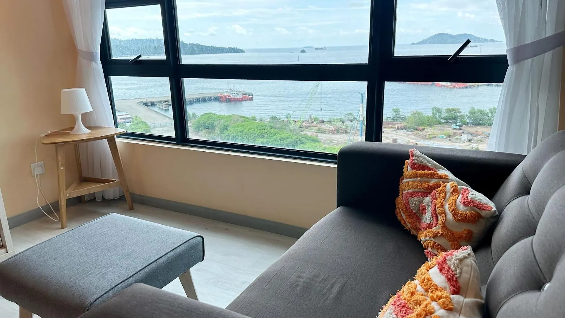 Jesselton Quay Kota Kinabalu City Centre By Lw Suites