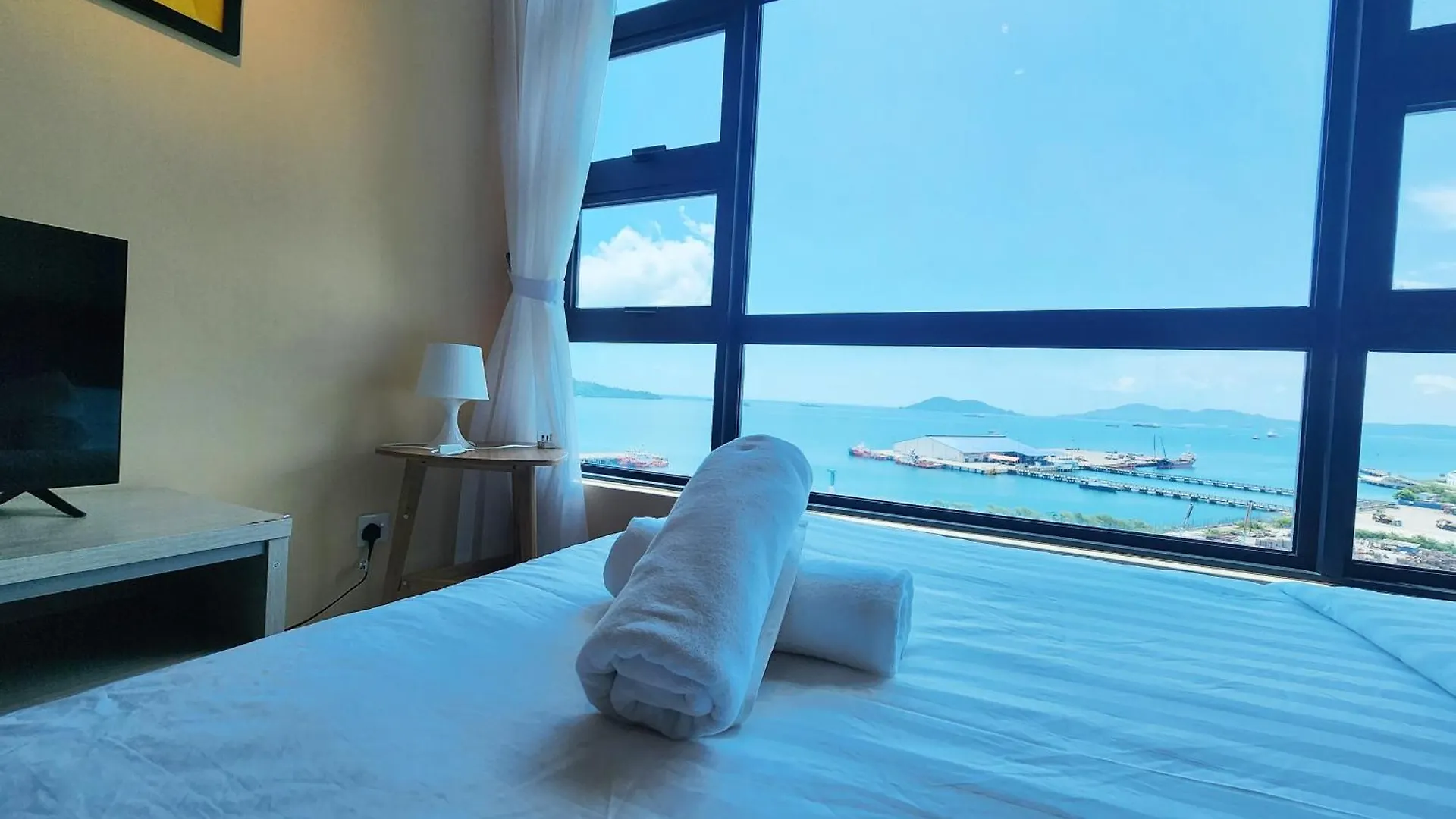 Jesselton Quay Kota Kinabalu City Centre By Lw Suites Apartment
